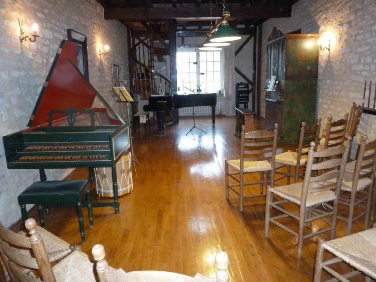 Maison Les Beaux Arts Mouzay  Εξωτερικό φωτογραφία